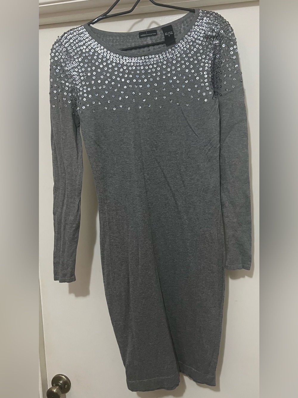 Moda international by Victoria’s Secret lightweight sweater dress
